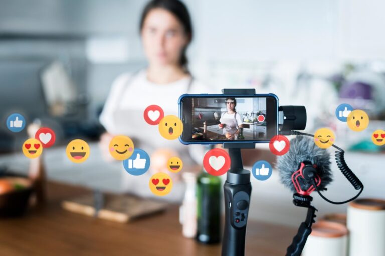 5 Different Types of Corporate Videos for Social Media